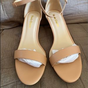 Kitten heel Shoes